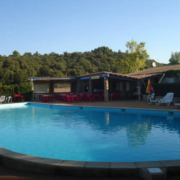 domaine-naturiste-du-petit-arlane-valensole-nhxiq