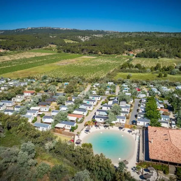 flower-camping-soleil-doc-narbonne-ip4xx