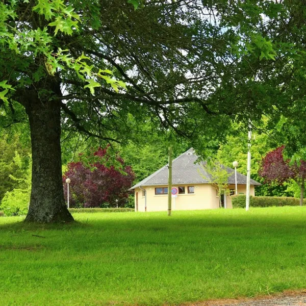 dun-le-palestel-dun-le-palestel-pug3n