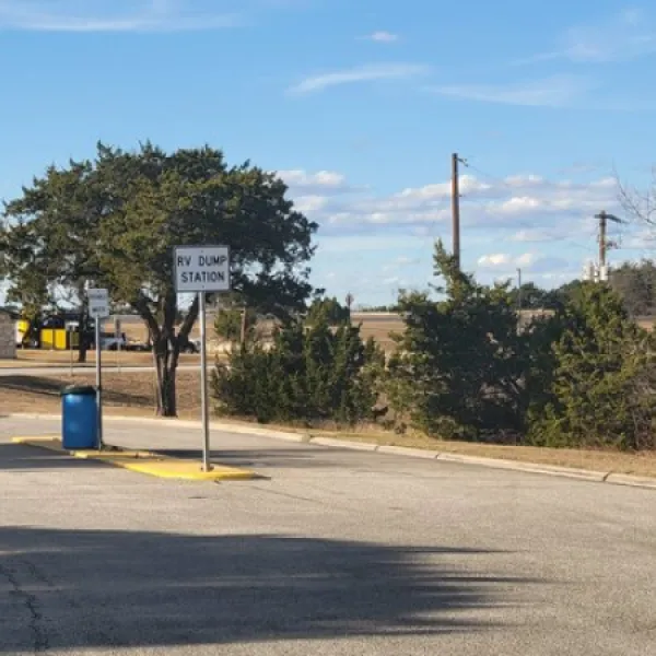 kerr-county-rv-dump-station-eastbound-comfort-xcfvr
