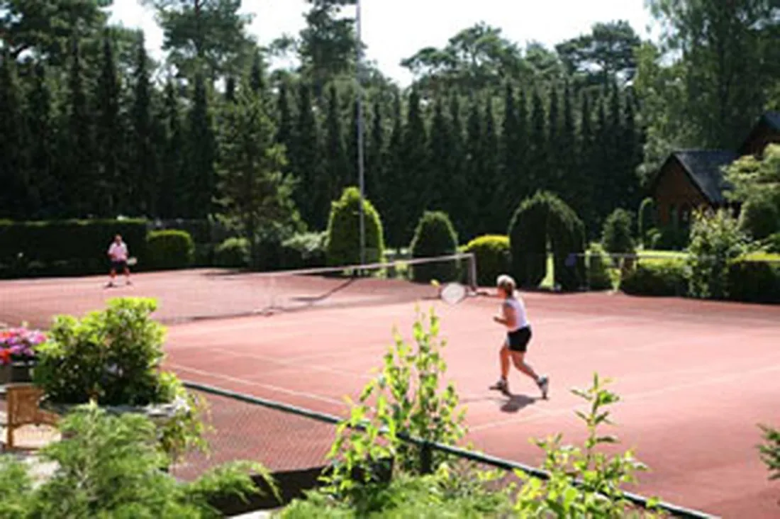 t-monnickenbosch-soest-d8tyi
