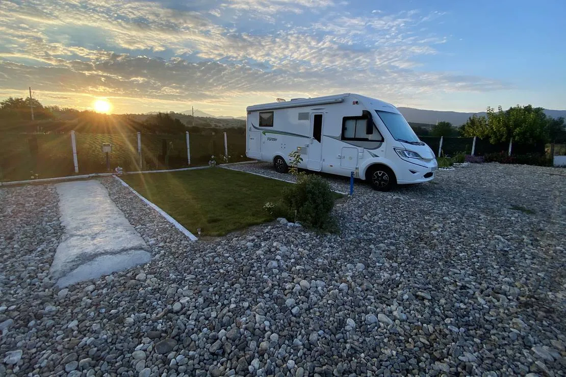 sunny-paradise-campsite-petrich-blagoevgrad-iuf6u