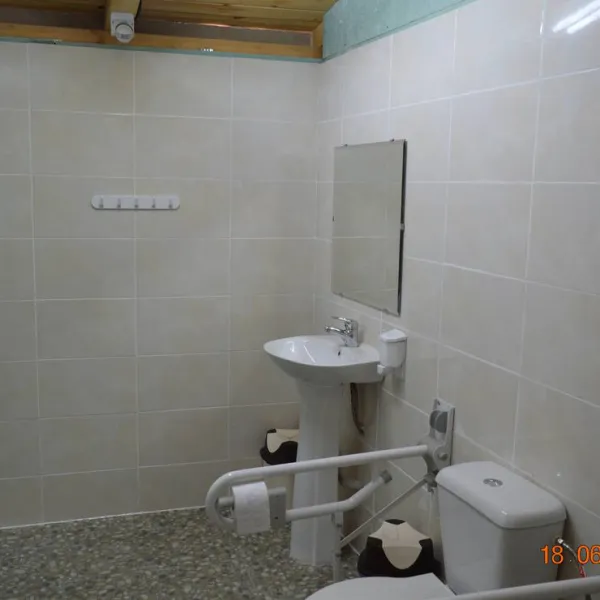 sunny-paradise-campsite-petrich-blagoevgrad-pinja