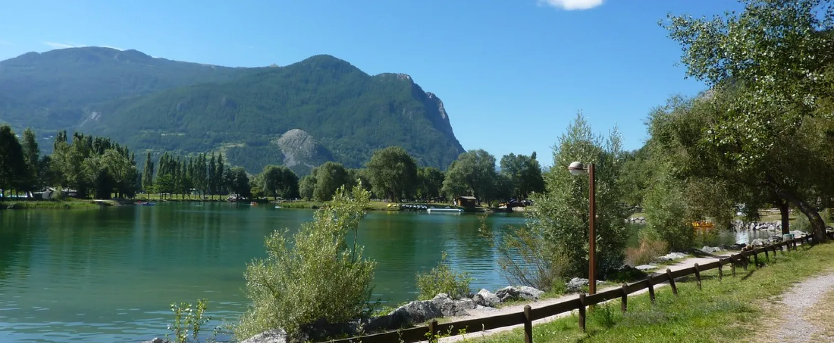 Les Iscles du Lac