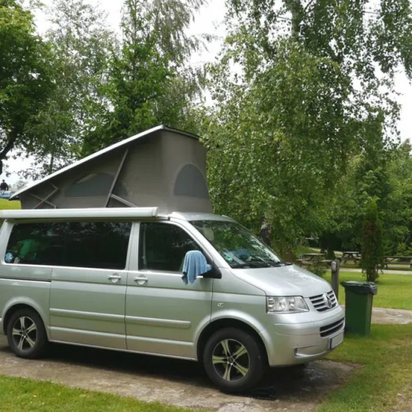 camping-obuoliu-sala-moletu-tv2em