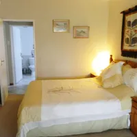 airport-en-route-travel-lodge-and-campsite-4rkjq