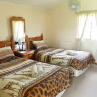 airport-en-route-travel-lodge-and-campsite-ihwyw