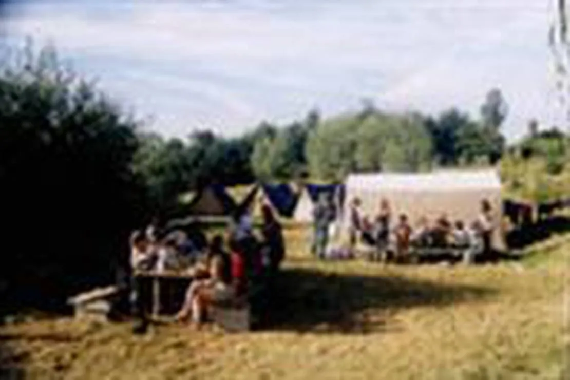 camping-le-vieux-moulin-neuville-sur-sarthe-5shx6