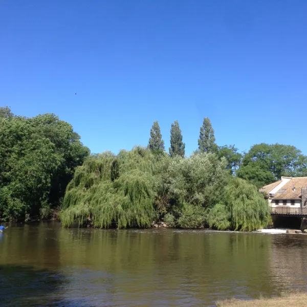 camping-le-vieux-moulin-neuville-sur-sarthe-rmbsq