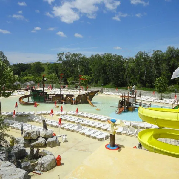 domaine-le-pommier-villeneuve-de-berg-ardeche-daali