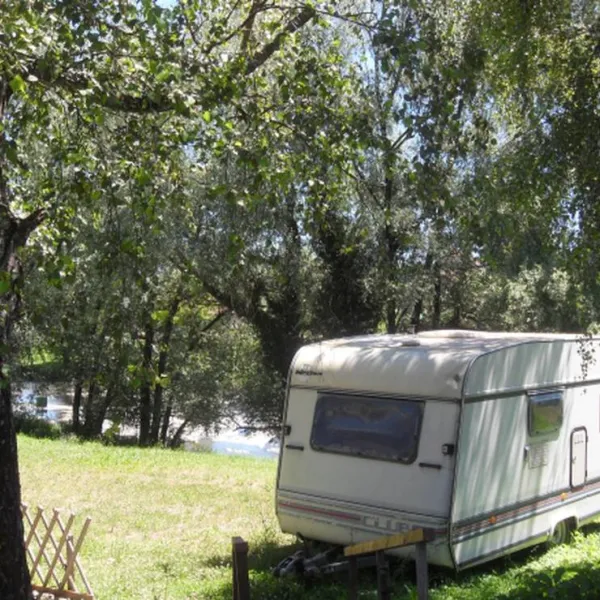 camping-aire-naturelle-municipale-montbozon-tu7wg