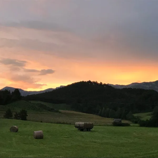 lou-passavous-glamping-seyne-les-alpes-vqymz