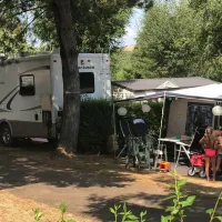 les-genets-salles-curan-aveyron-hruvy