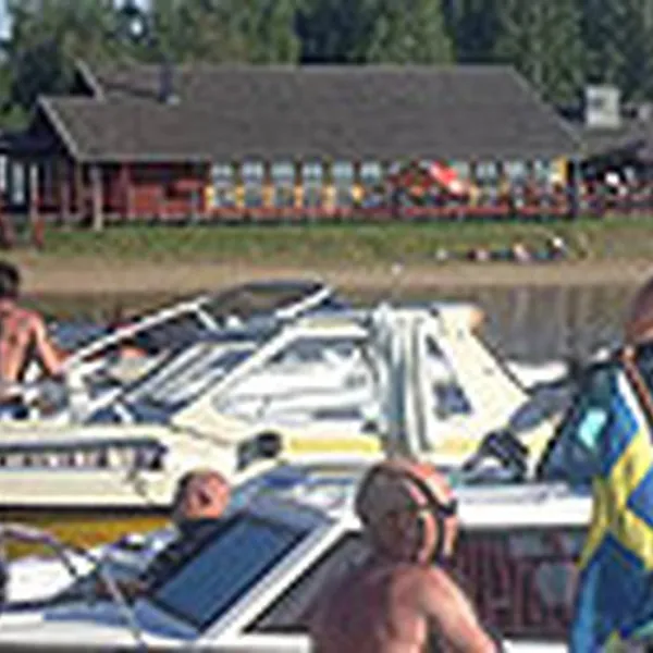 arsunda-strandbaden-camping-arsunda-jqjag