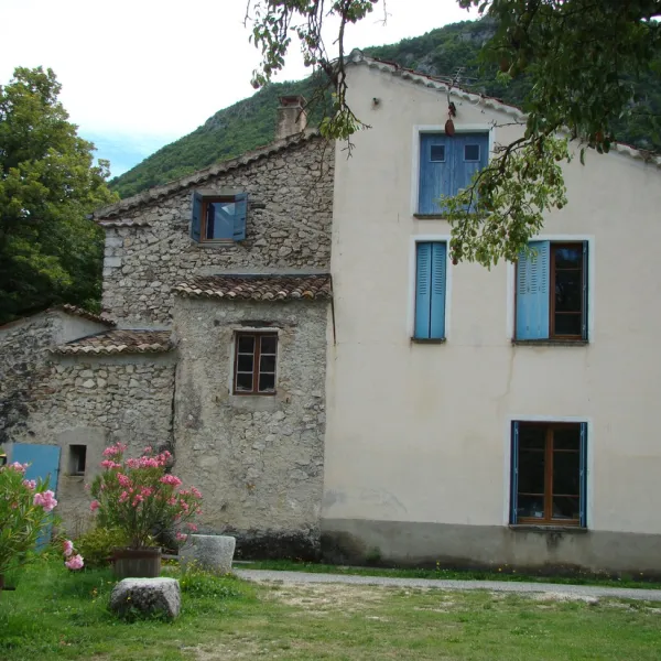 la-ferme-de-clareau-la-motte-chalancon-7cql6