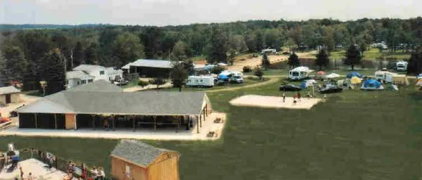 family-affair-campground-north-east-dkxpo