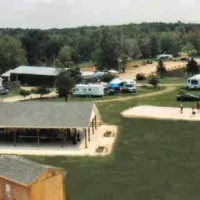 family-affair-campground-north-east-dkxpo