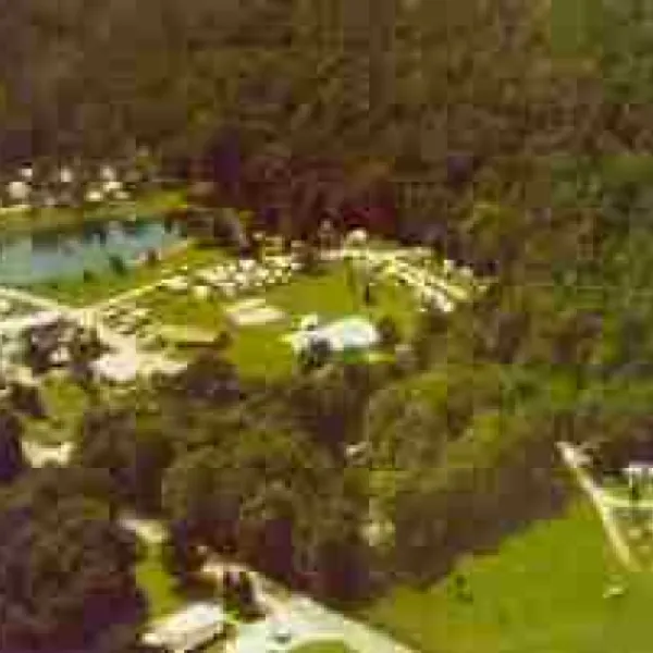 family-affair-campground-north-east-xipvo