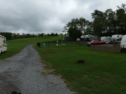 twin-bridges-meadow-family-campground-chambersburg-grnsk
