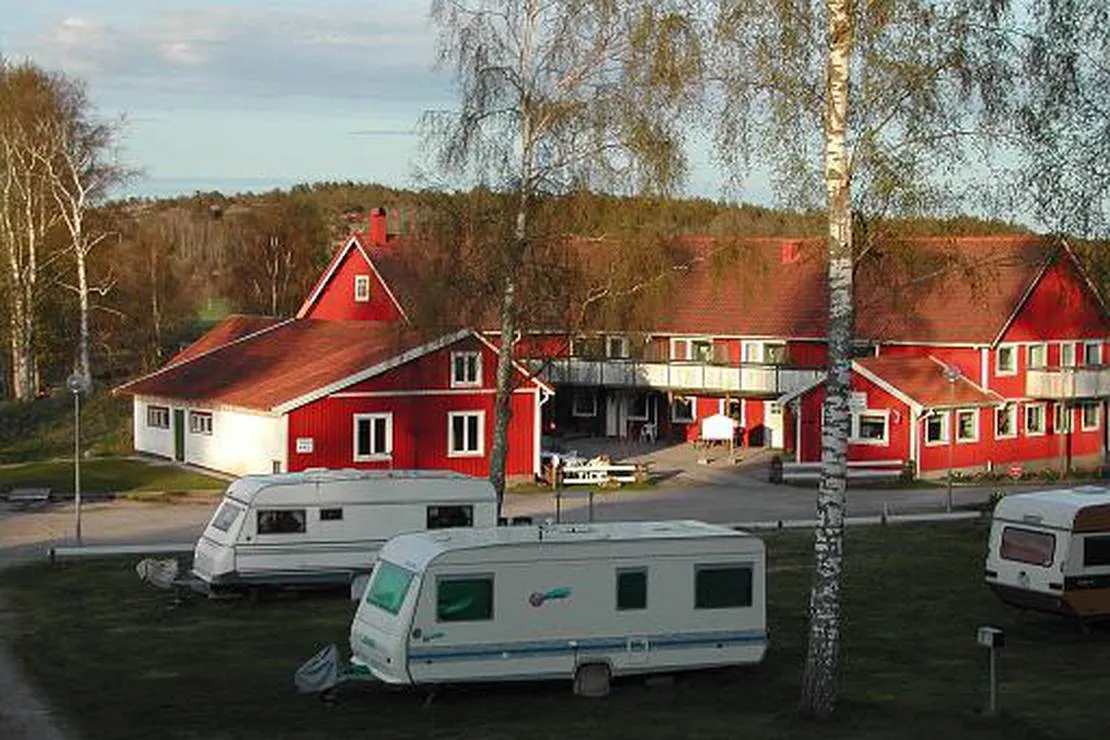 aslerods-camping-och-vandrarhem-fjallbacka-bywji