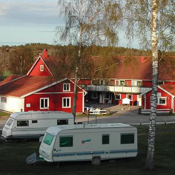 aslerods-camping-och-vandrarhem-fjallbacka-bywji