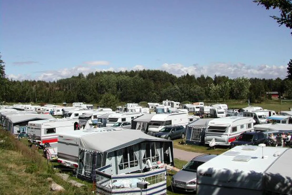 aslerods-camping-och-vandrarhem-fjallbacka-rurfl