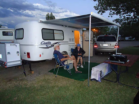 grandview-camp-rv-park-hardin-ccr5j