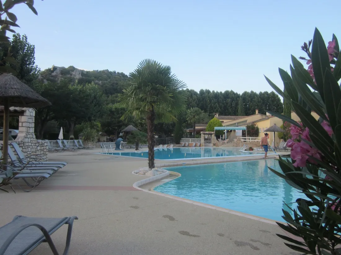 nature-parc-lardeacutechois-vallon-pont-darc-ardeche-jps8q