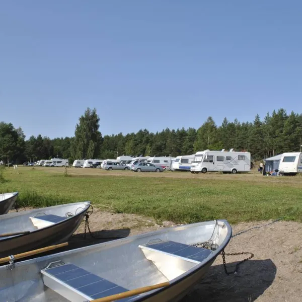 camping-farnebofjarden-osterfarnebo-bt7ds
