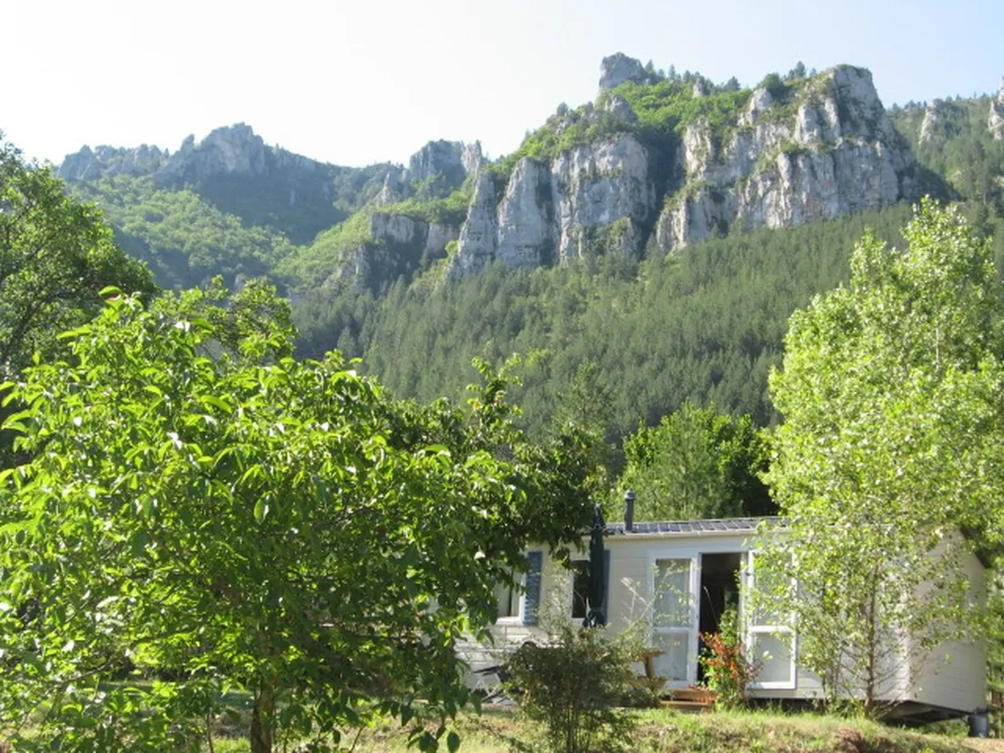les-osiers-sainte-enimie-lozere-hasf2