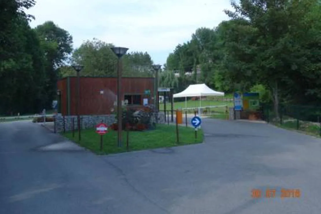 camping-municipal-st-jean-en-royans-sdnfg