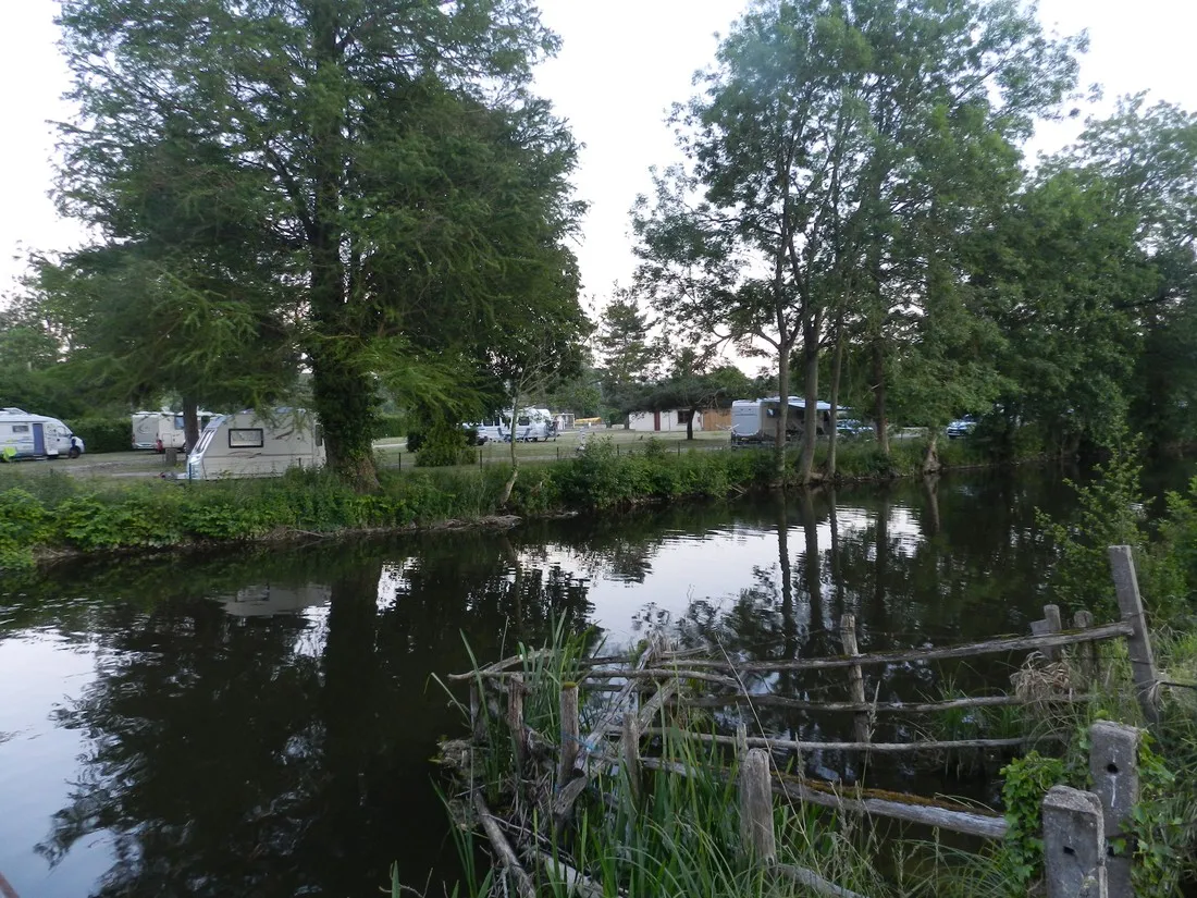 municipal-du-moulin-a-tan-chateaudun-8mnek