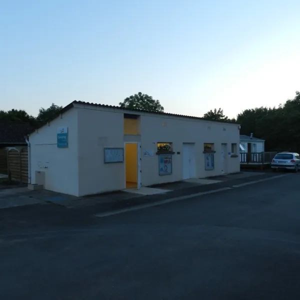 municipal-du-moulin-a-tan-chateaudun-e4ryi