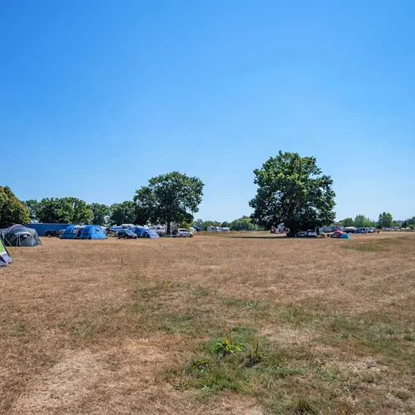 hop-farm-camping-and-touring-park-paddock-wood-g6xfb