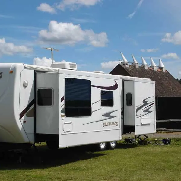 hop-farm-camping-and-touring-park-paddock-wood-y45xy