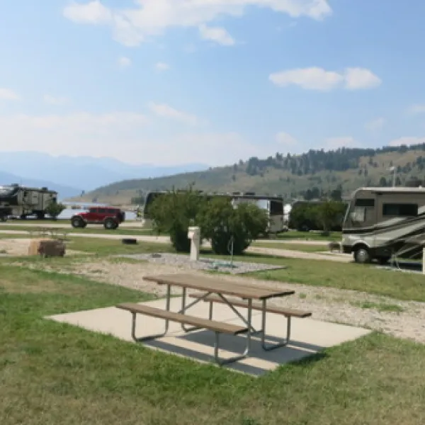 yellowstone-holiday-rv-campground-marina-west-yellowstone-bgosd