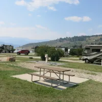 yellowstone-holiday-rv-campground-marina-west-yellowstone-bgosd