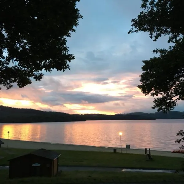 les-terrasses-du-lac-royere-de-vassiviere-o284h