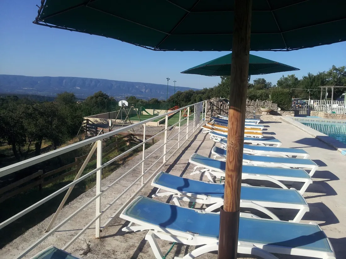 des-sources-gordes-vaucluse-oph01