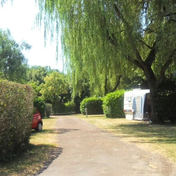 camping-municipal-du-barrage-au-port-de-pannecot-limanton-cmpql