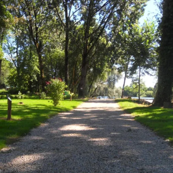 camping-de-lile-ranchot-dlqoh