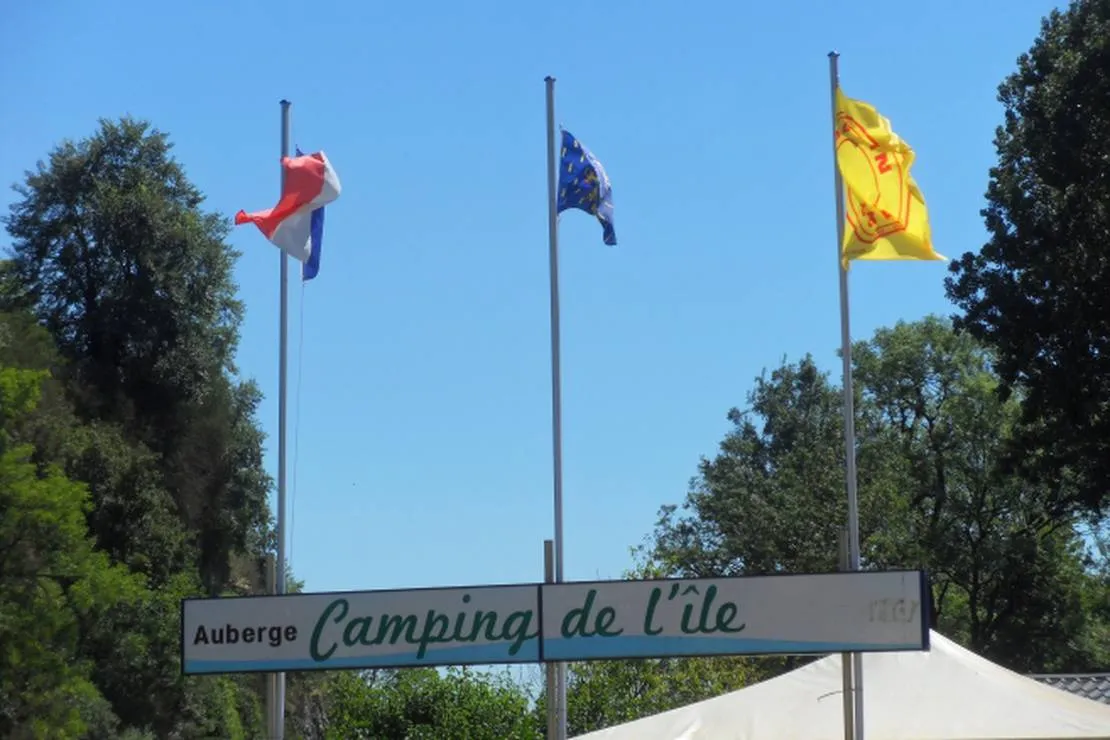 camping-de-lile-ranchot-i7ic0