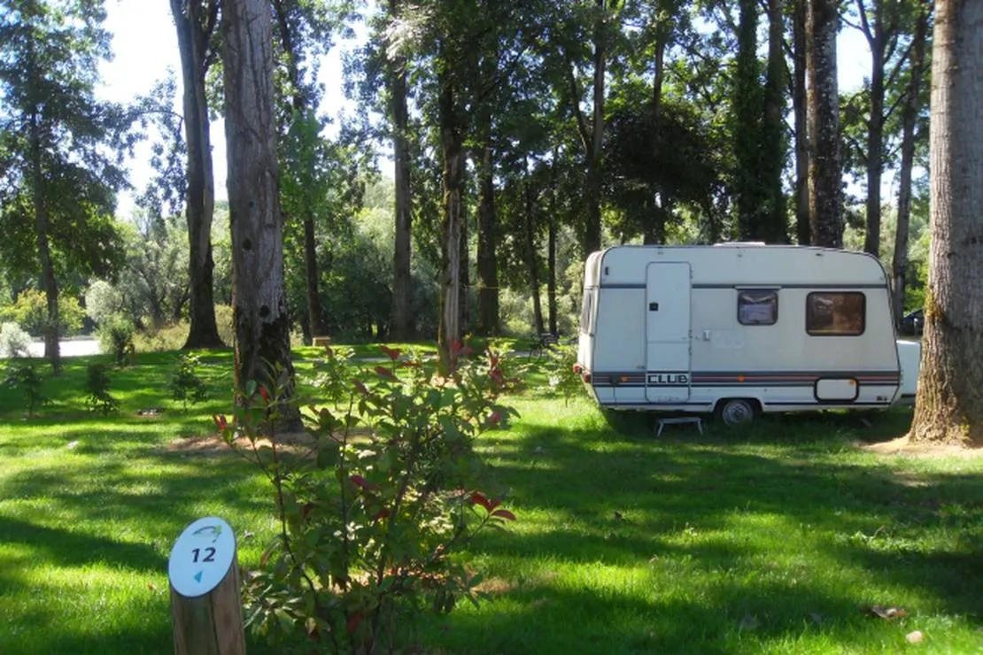 camping-de-lile-ranchot-kp1c7