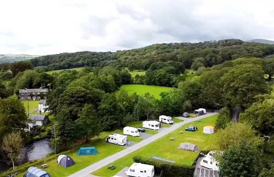 the-old-post-office-campsite-holmrook-kutv6
