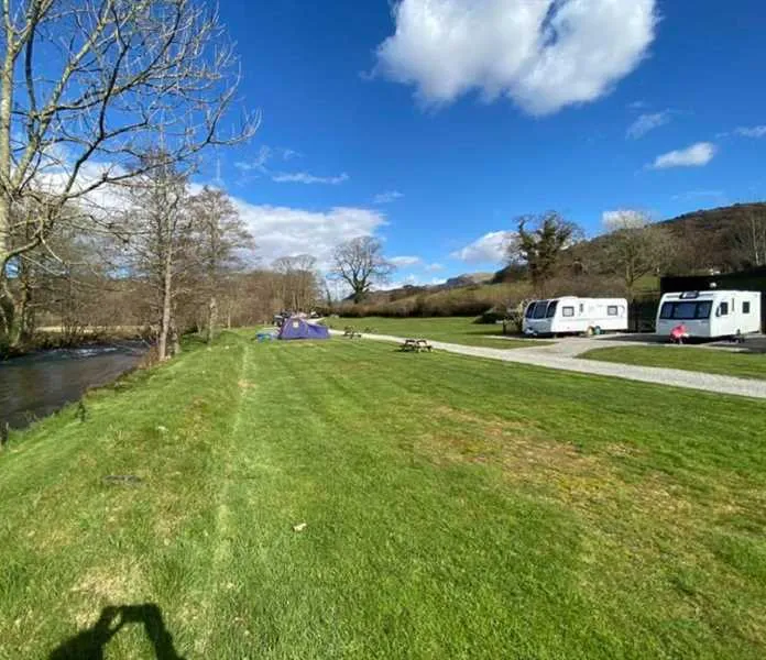 the-old-post-office-campsite-holmrook-zqkgk