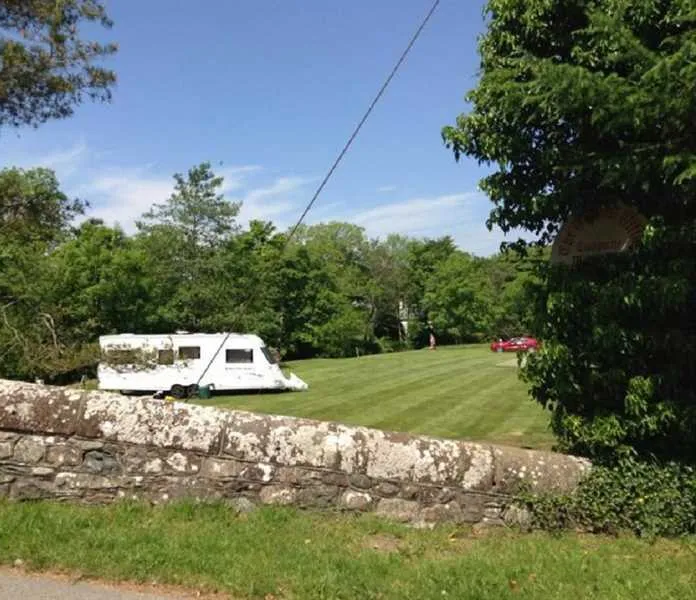 the-old-post-office-campsite-holmrook-zxtmp