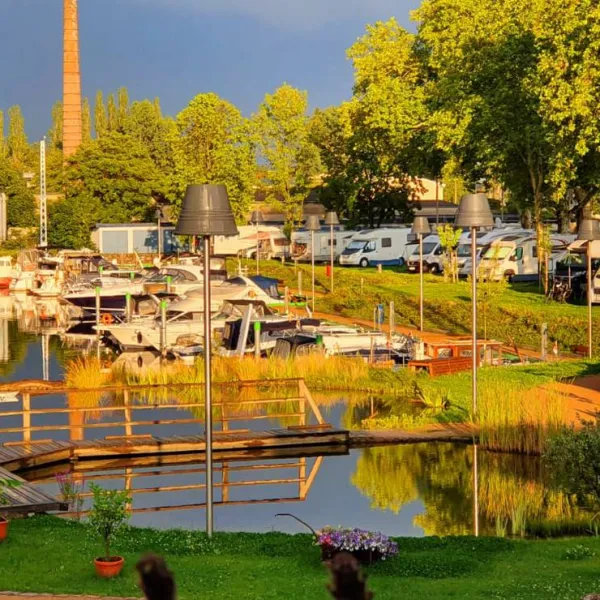 stadtmarina-brandenburg-brandenburg-an-der-havel-b6yzs