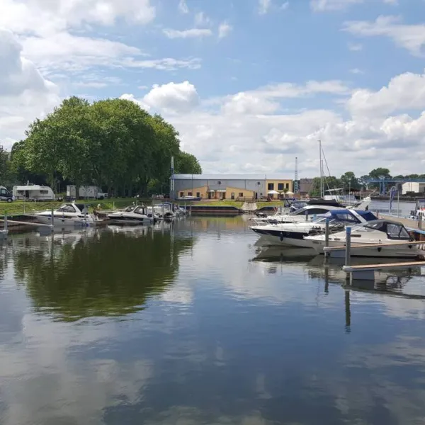 stadtmarina-brandenburg-brandenburg-an-der-havel-m9u1f
