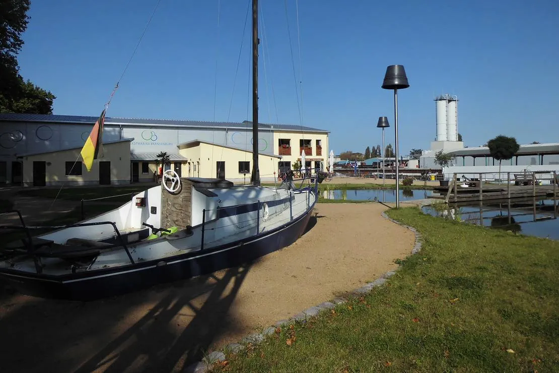 stadtmarina-brandenburg-brandenburg-an-der-havel-os4dn