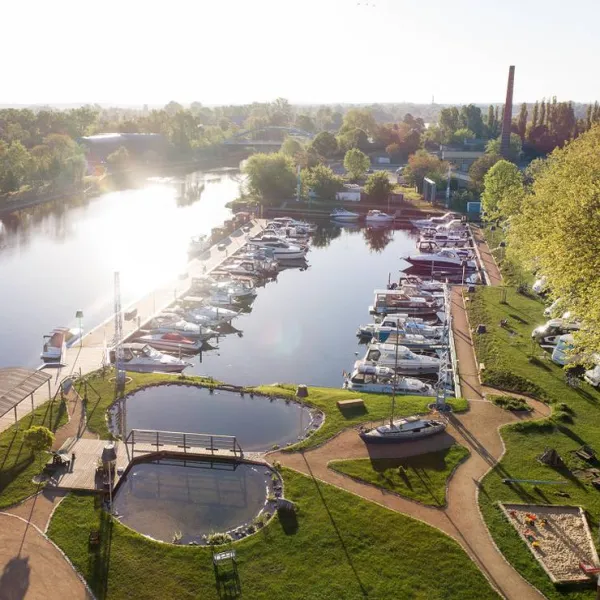 stadtmarina-brandenburg-brandenburg-an-der-havel-yzic2